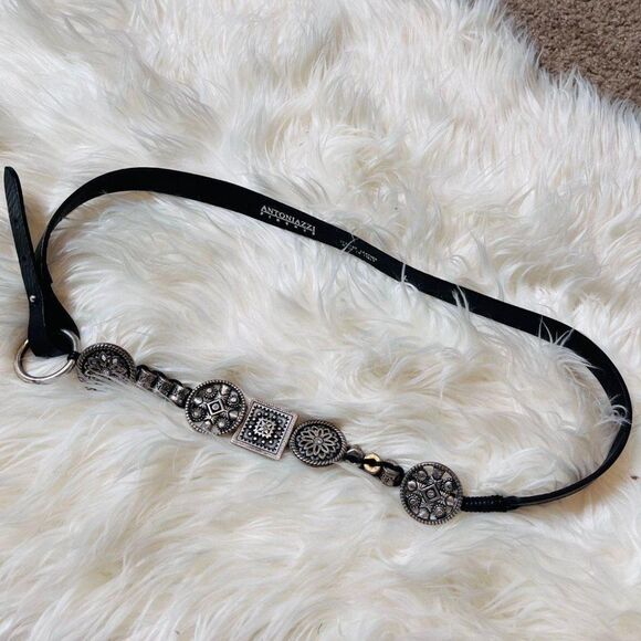 Lorena Antonazzi Firenze Western Leather Belt Silver Tone Medallion Detail Large - Picture 2 of 6